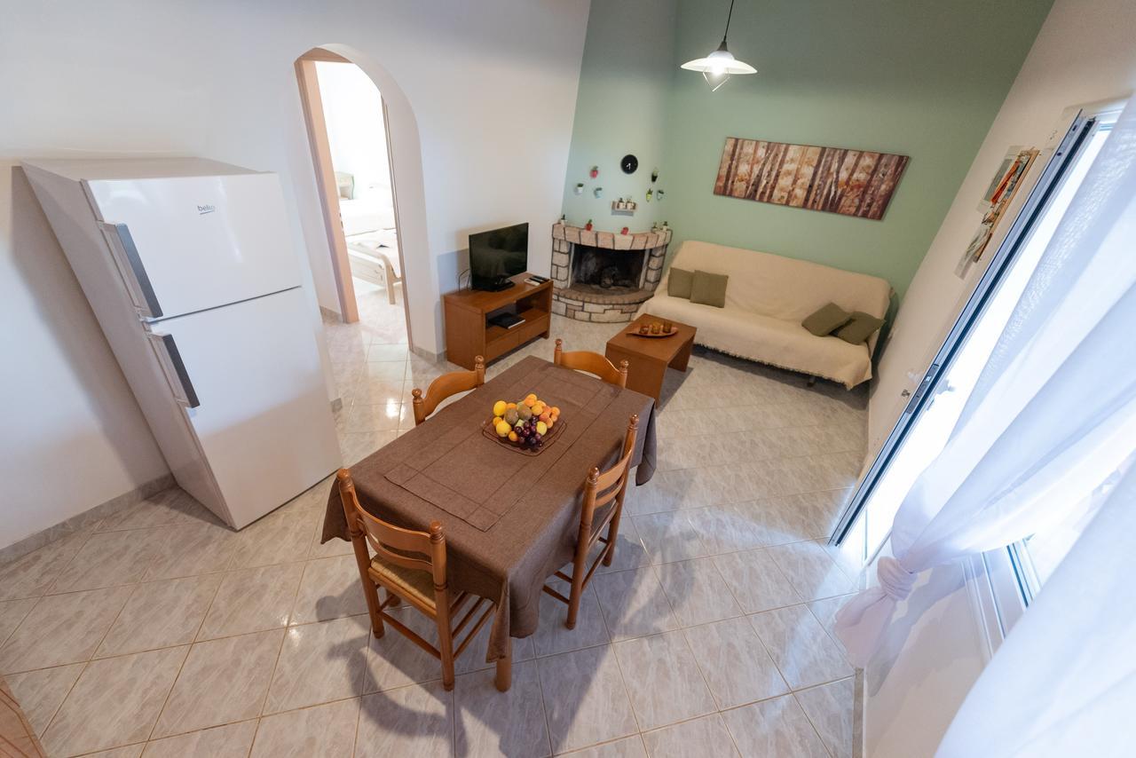 Villa Tasos Koutsoubos Koroni  Exterior photo