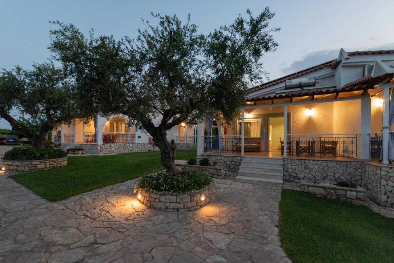 Villa Tasos Koutsoubos Koroni  Exterior photo